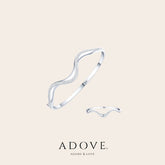 Vienna Cursive Bangle