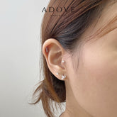 Lyra Studs Earring