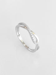Holmes Twisted Ring
