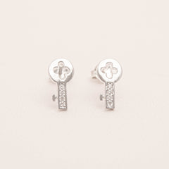 Cles Stud Earrings