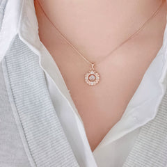 Fleur Dancing Stone Necklace