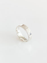 Shiny Pavé Band Ring