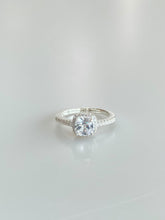 Adove Lumina Moissanite Ring – rhodium plated 925 sterling silver moissanite ring