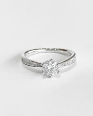 Lyra Moissanite Ring