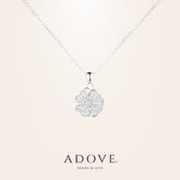 Spinning Clover Necklace