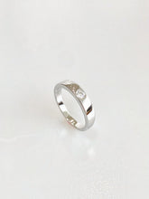 Solenne Moissanite Band Ring – rhodium plated 925 sterling silver moissanite ring, side view