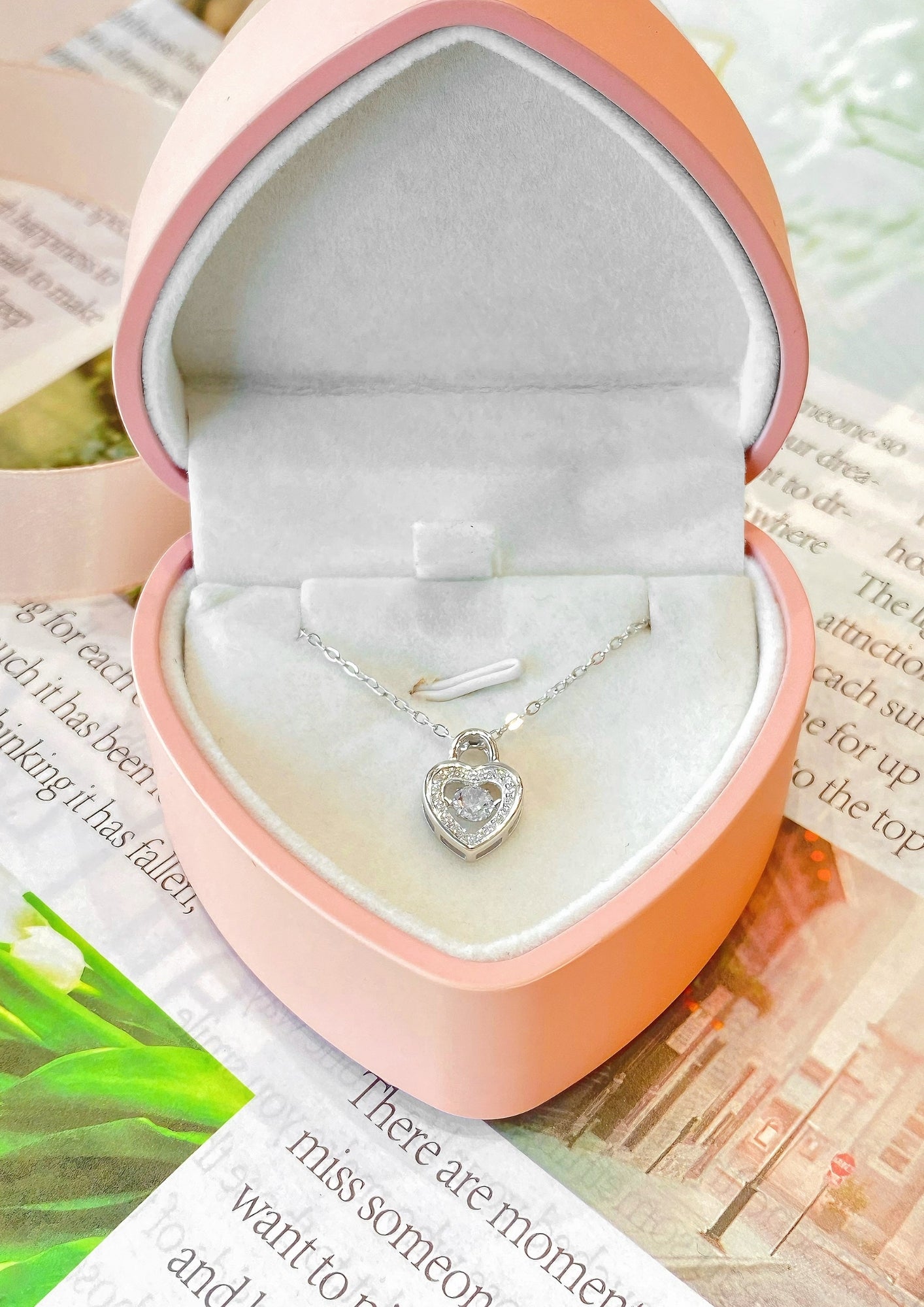 Lockheart Necklace