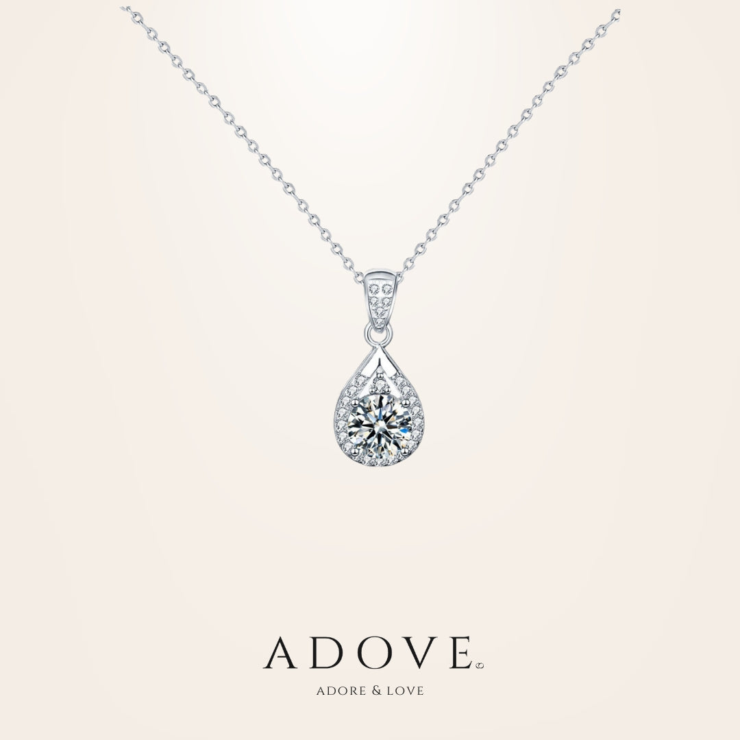 Eliana Moissanite Necklace