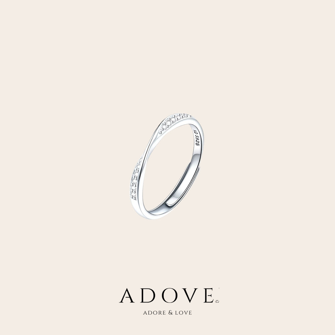 Intertwined Couple Ring