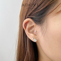 D'amelio Studs Earring