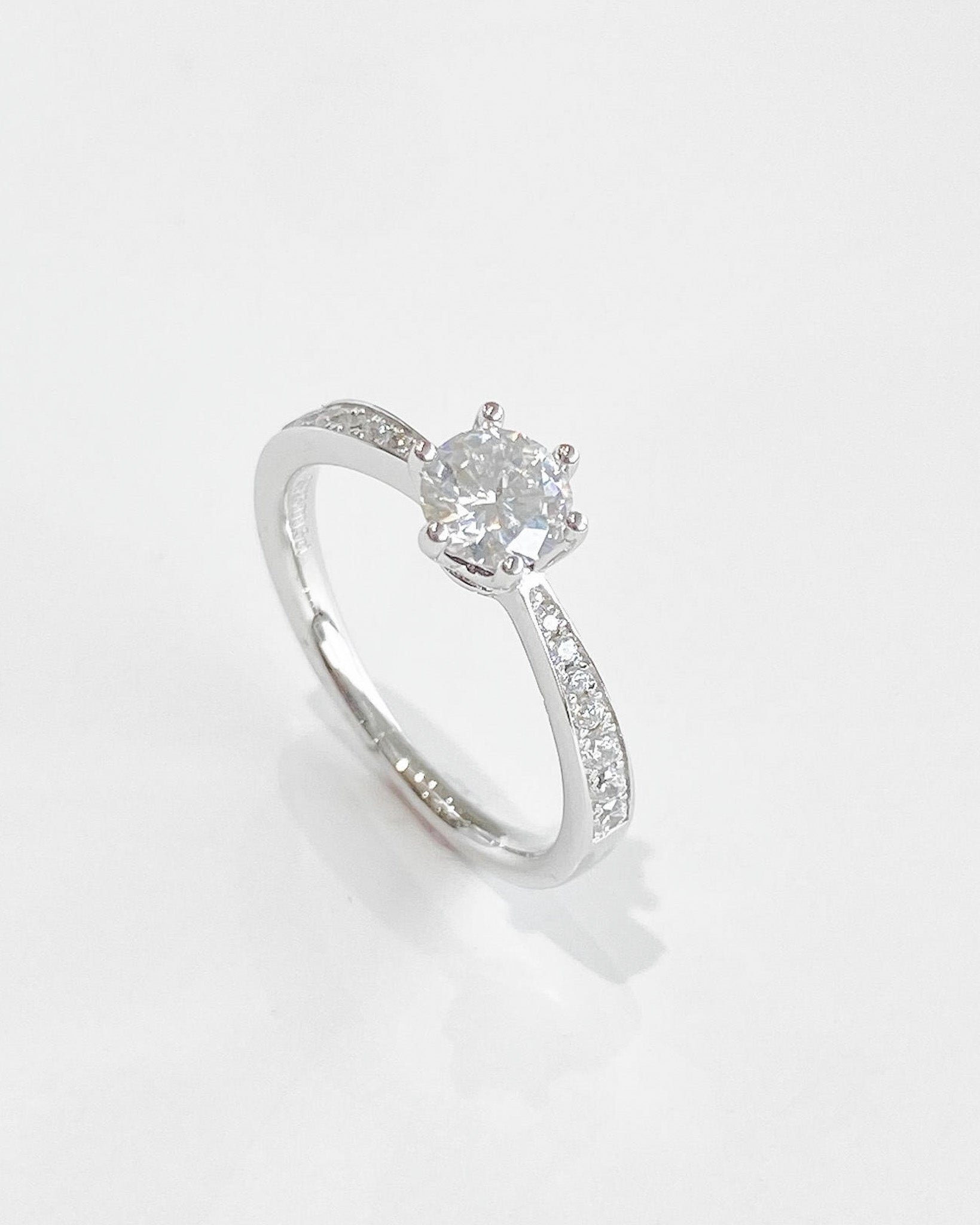 Lyra Moissanite Ring