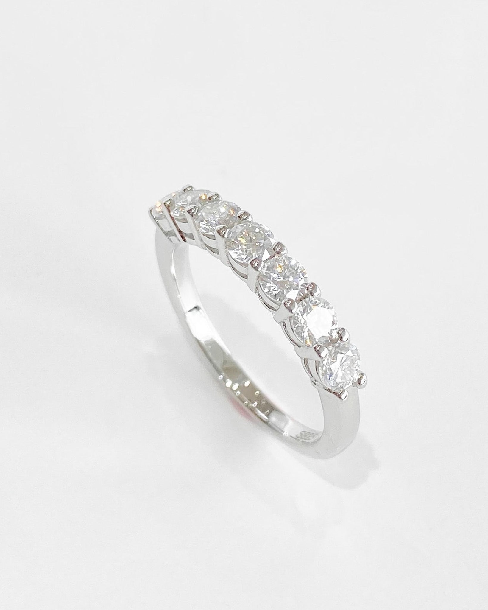 Evera Moissanite Ring
