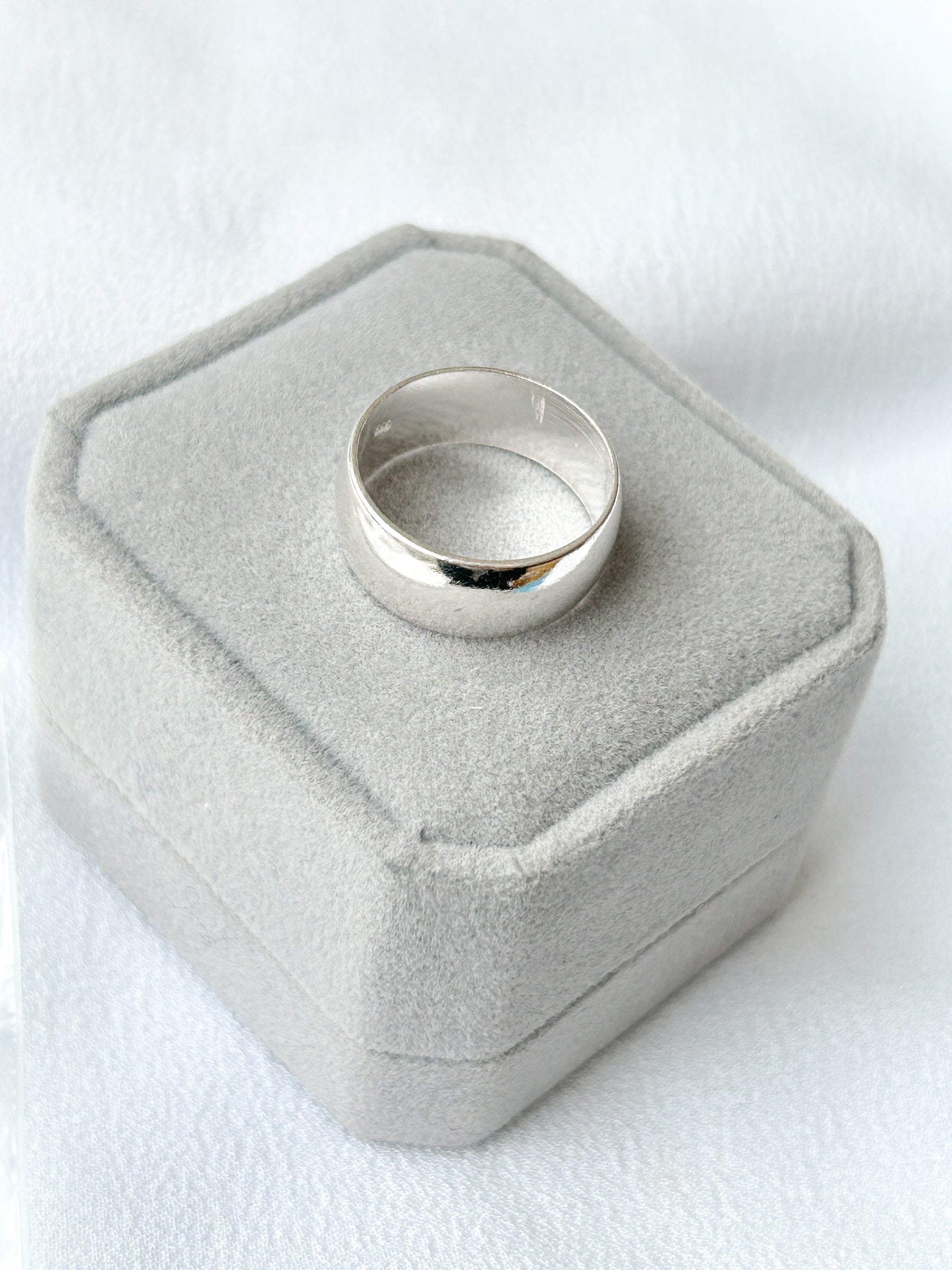 Rounded Ring 0.8cm S999
