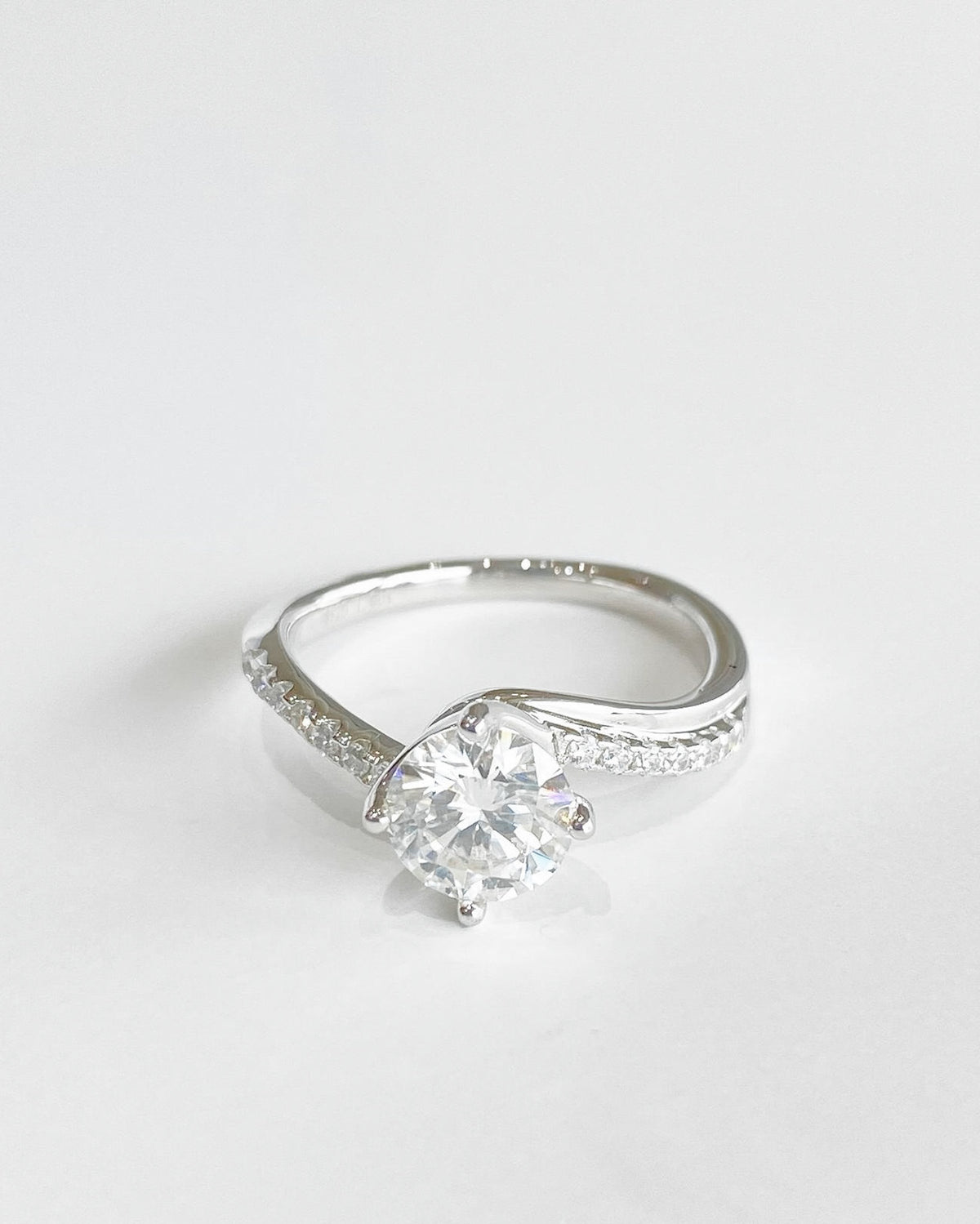 Nova Moissanite Ring