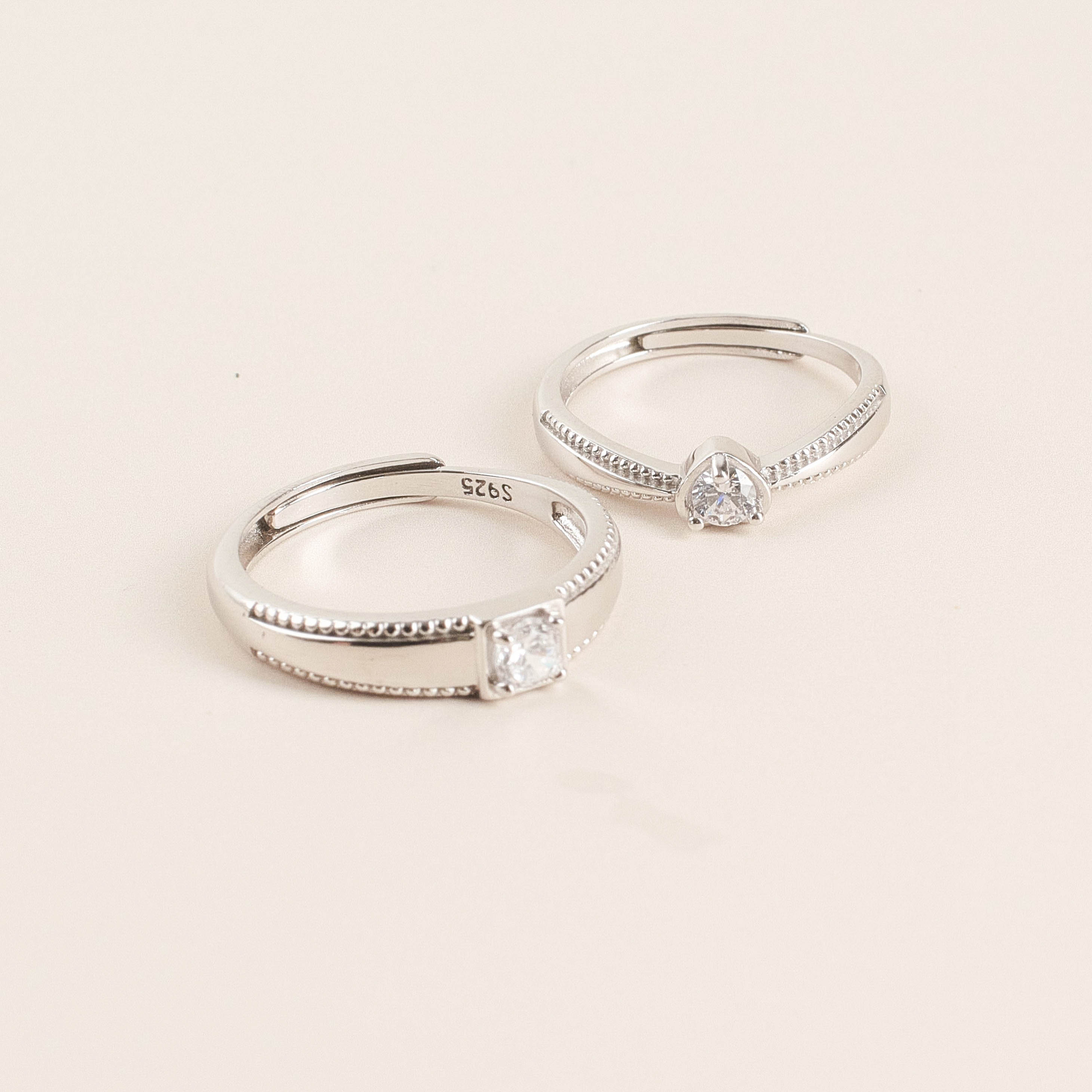 Zyan Adjustable Couple Ring