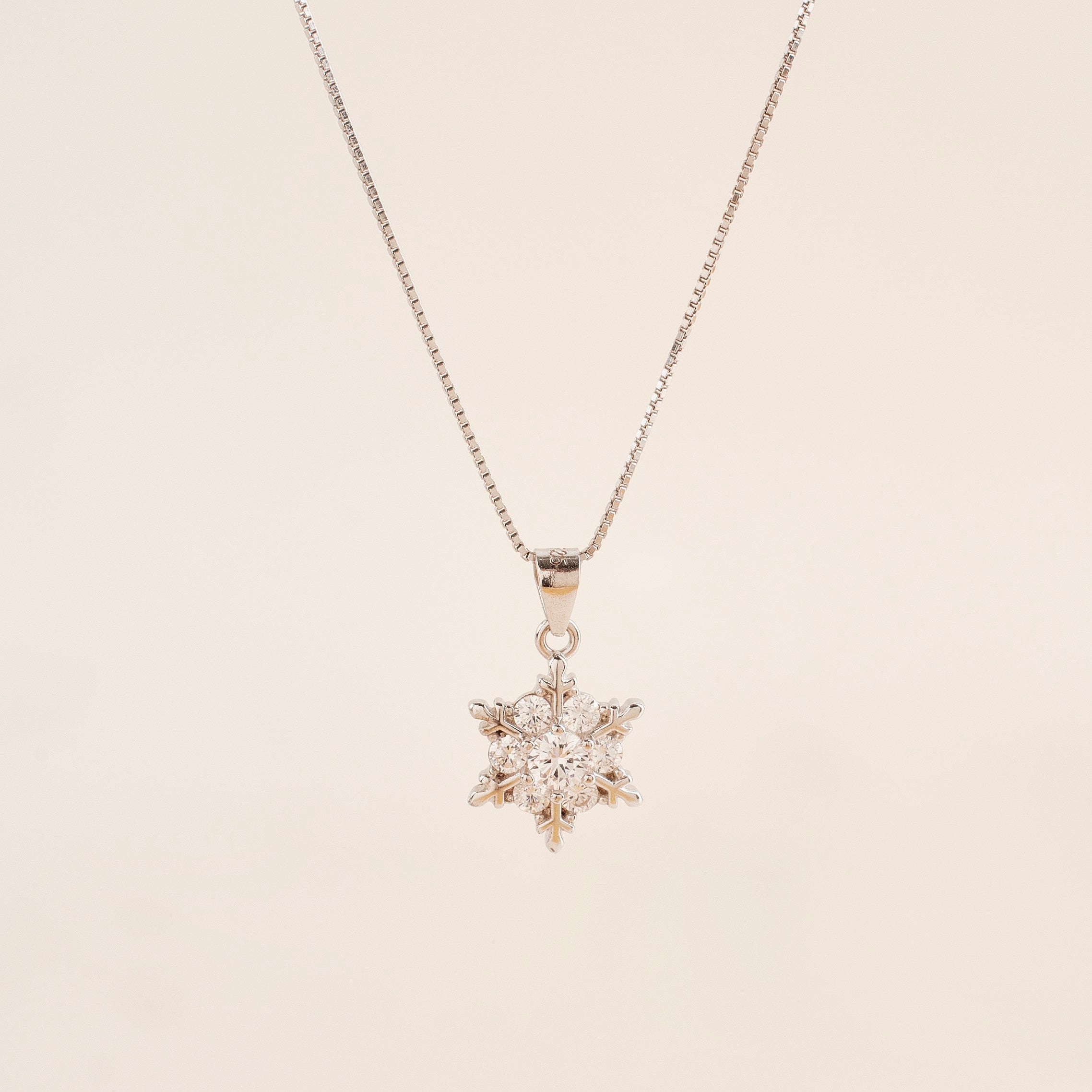 Eira Snow Flake Necklace