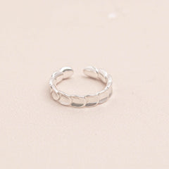 Adjustable Fish Scale Ring