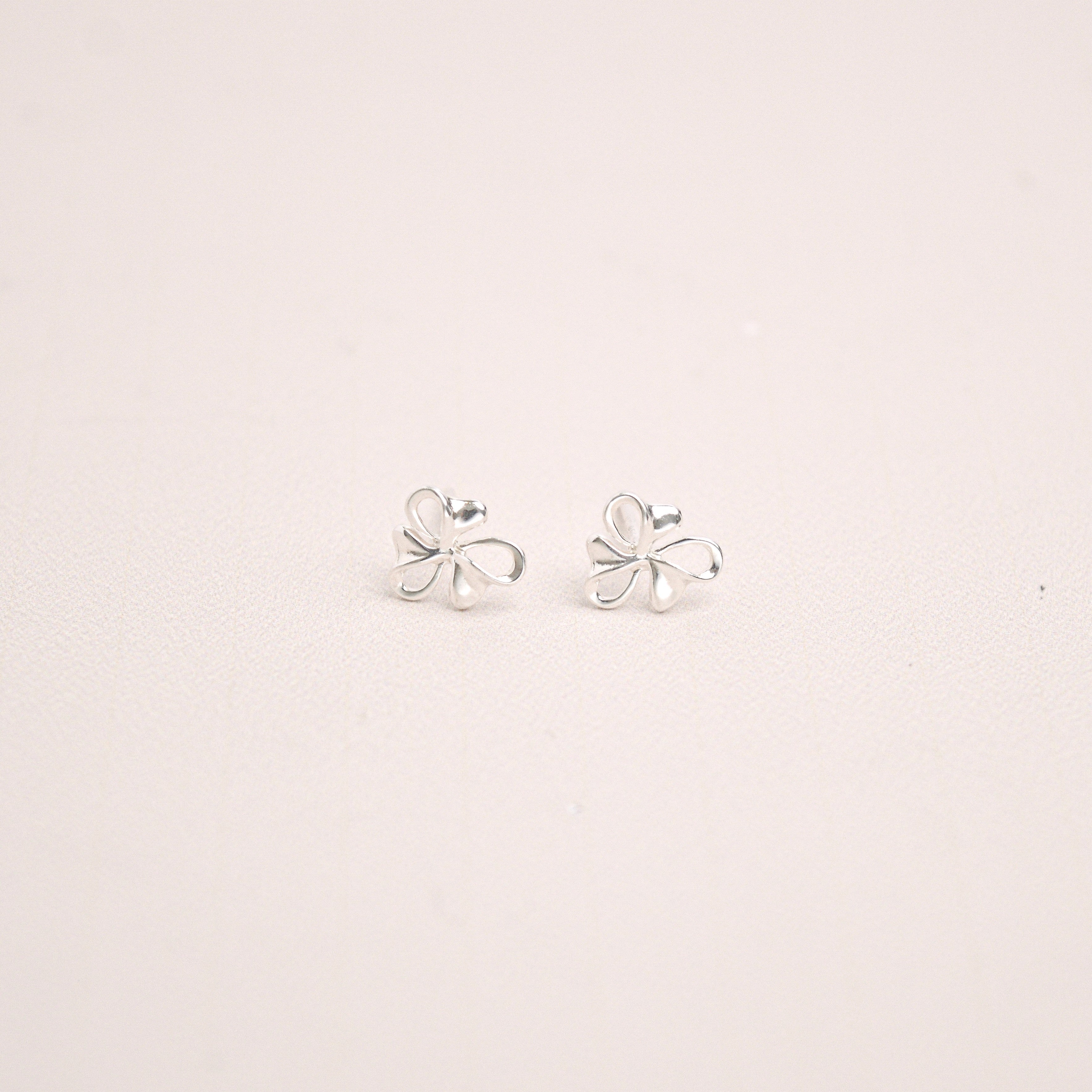 Riley Stud Earrings (S990)