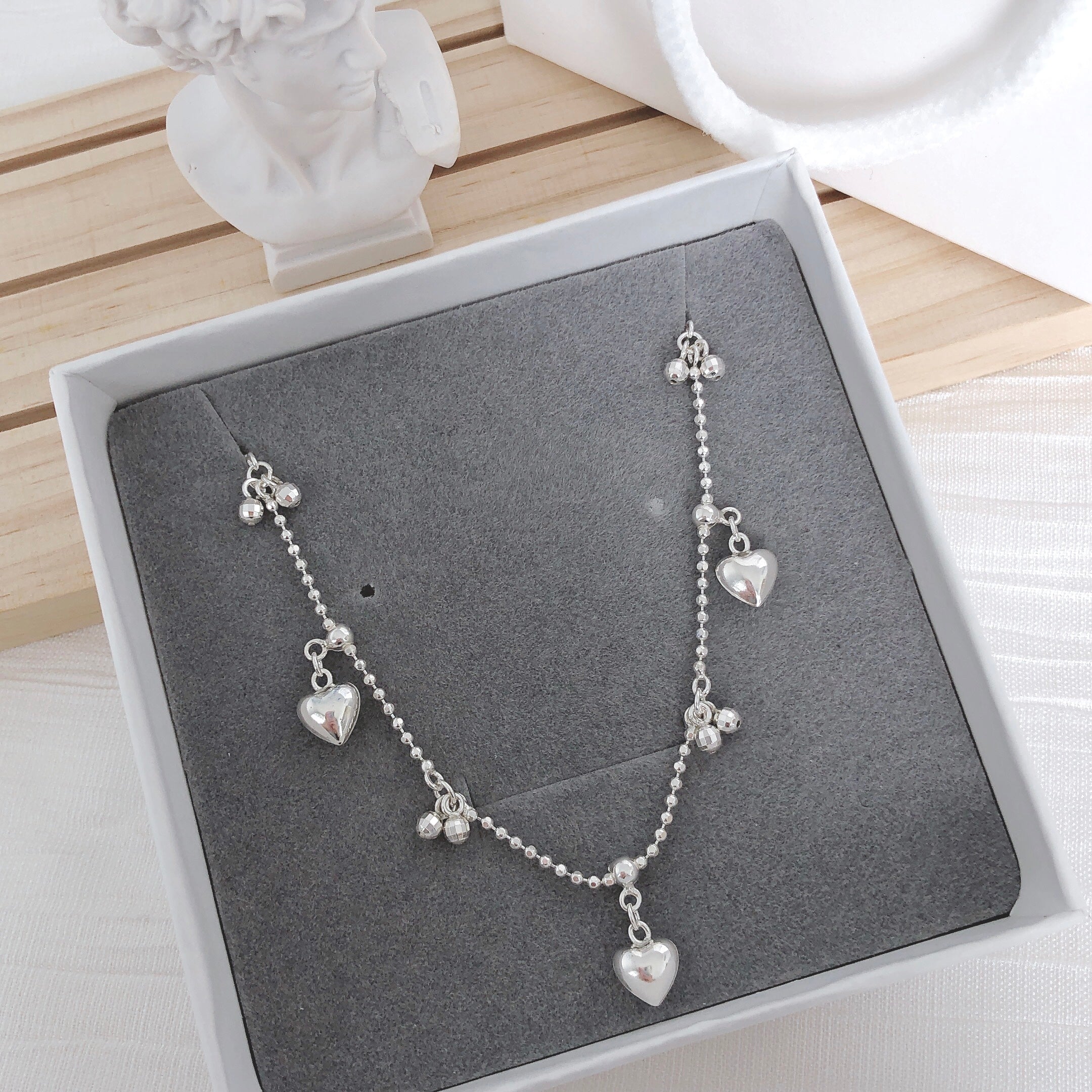 Dainty Hearts Anklet