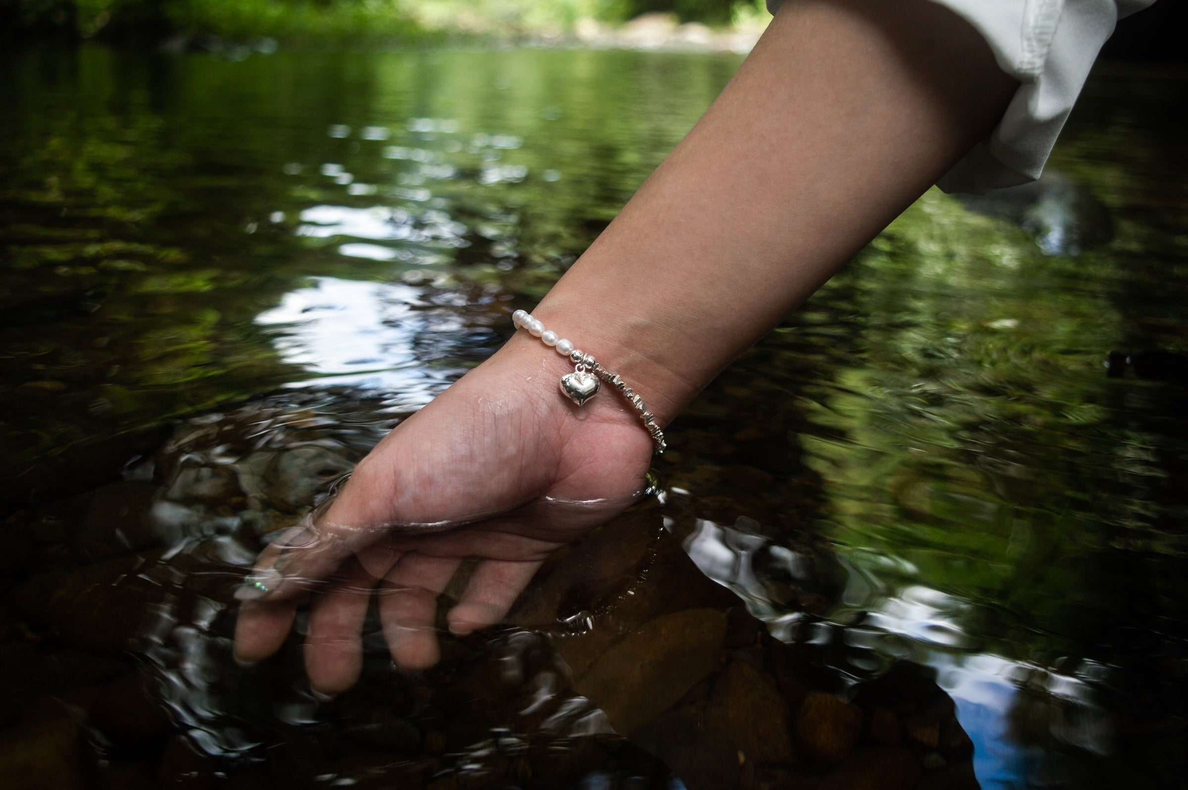 Pearl & Asymmetrical Cut Bracelet