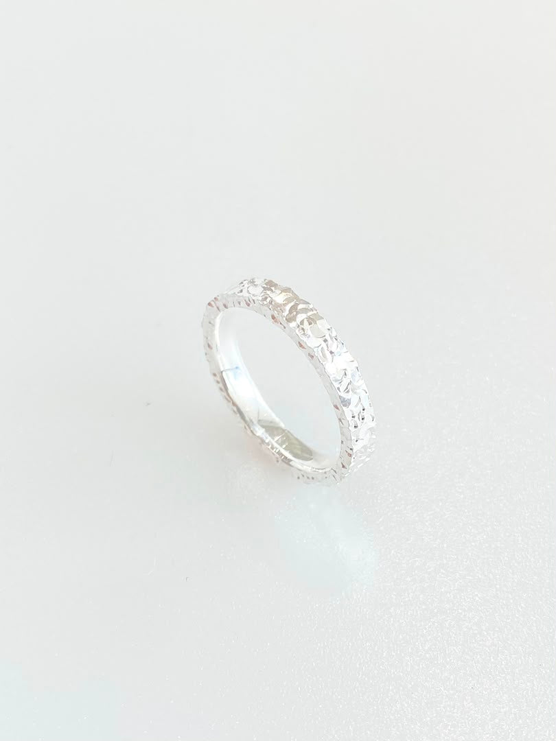 S990 Maelle Sparkle Band Ring