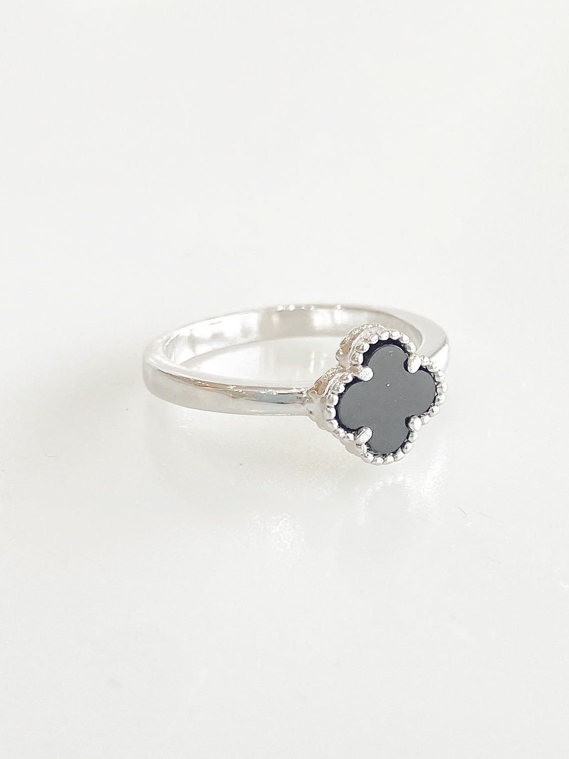 Lucienne Ring
