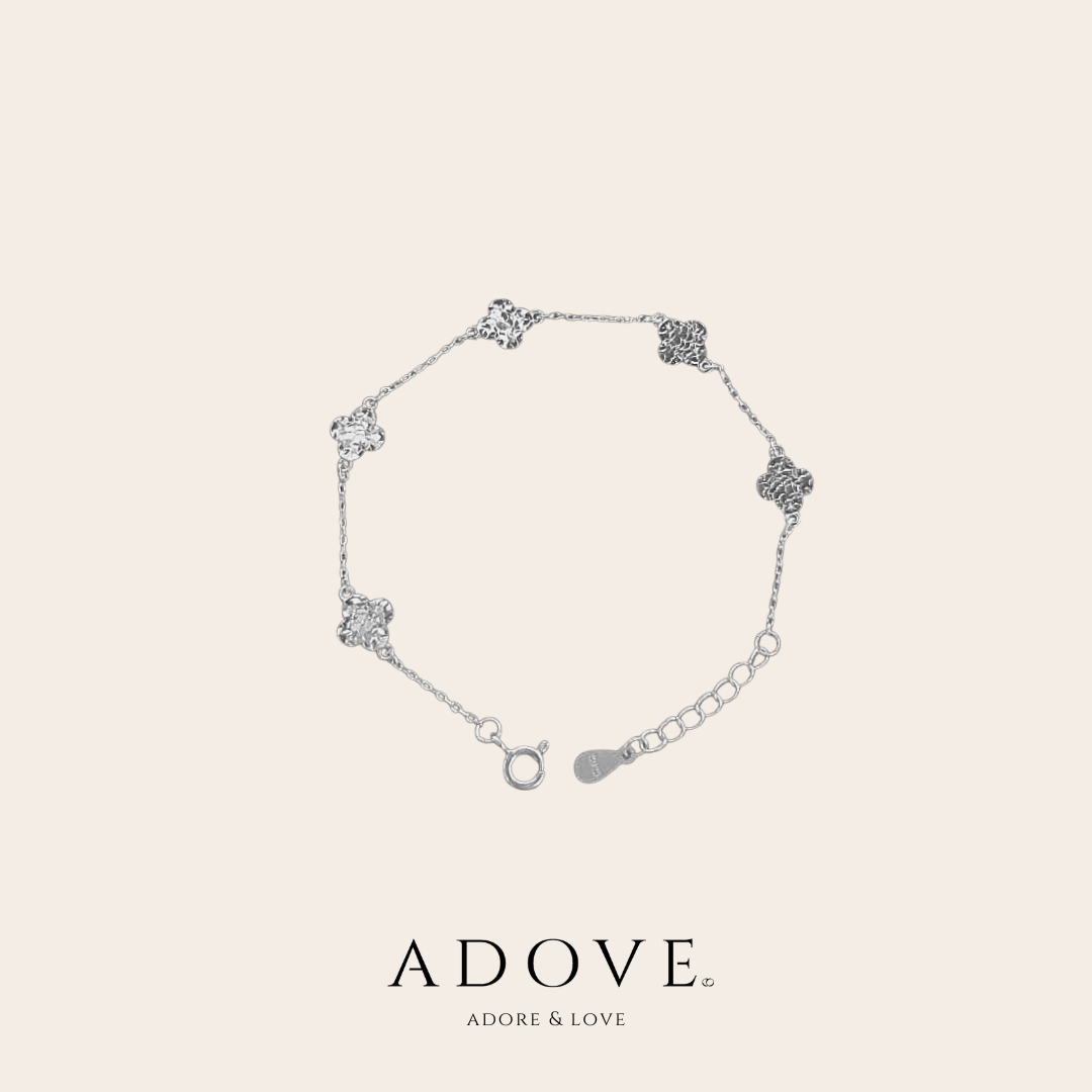 Crush Ice Clover Bracelet