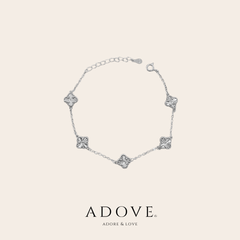 Classic Silver Clover Bracelet