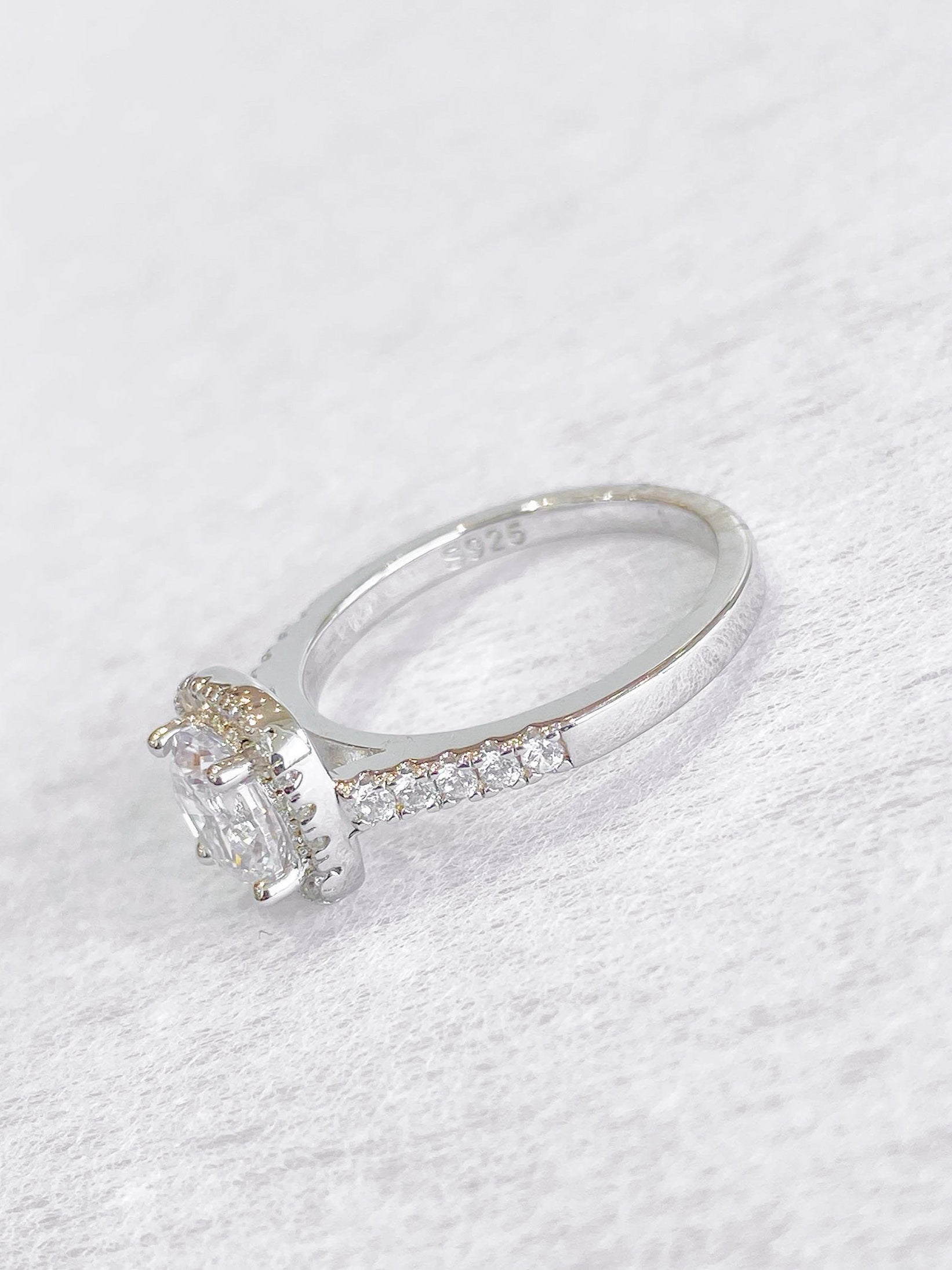 Aurelia Cushion Ring