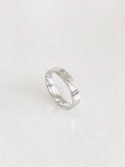 Marielle Grooved Band Ring - side view